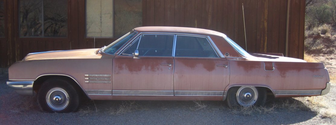 1964 Buick Wildcat Sedan